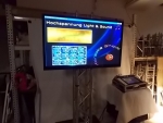 Karaoke Anlage mit 50" Monitor auf Truss StÃ¤nder